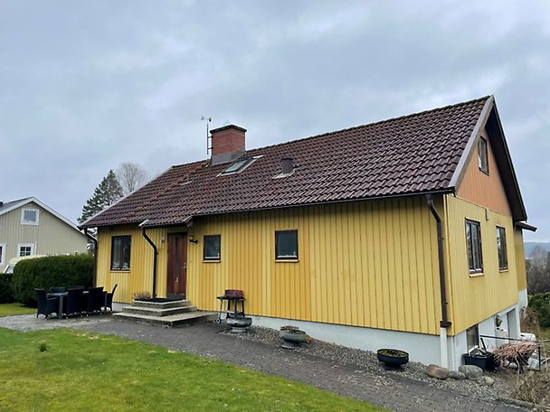 Foto 1 von 4 — Småhusenhet, bebyggd