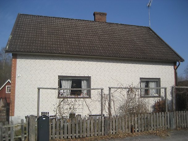 Foto 2 von 8 — Småhusenhet, bebyggd