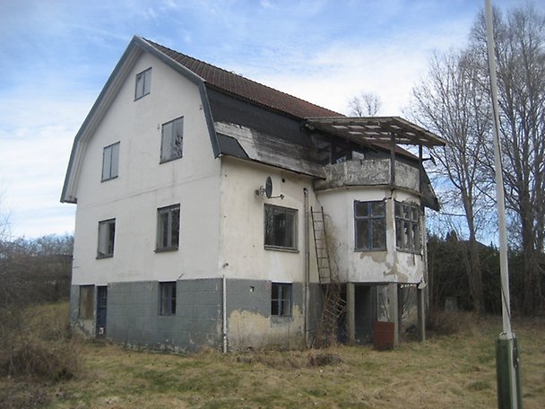 Foto 3 von 8 — Småhusenhet, bebyggd