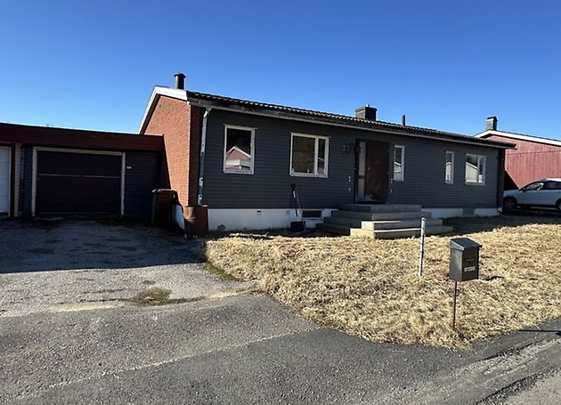 Foto 1 von 15 — Småhusenhet, bebyggd
