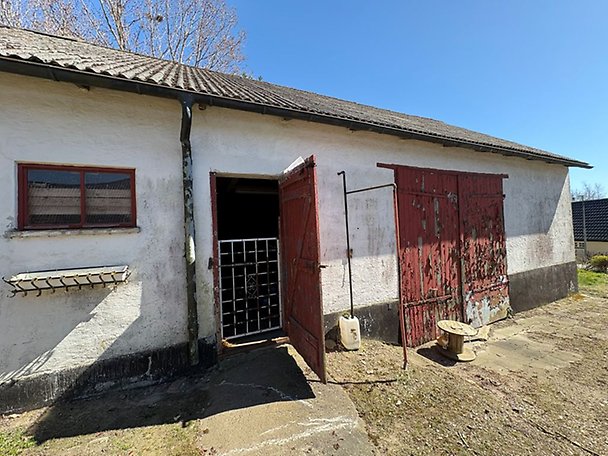 Foto 5 von 9 — Lantbruksenhet, bebyggd