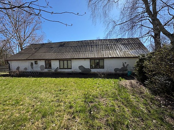 Foto 6 von 9 — Lantbruksenhet, bebyggd