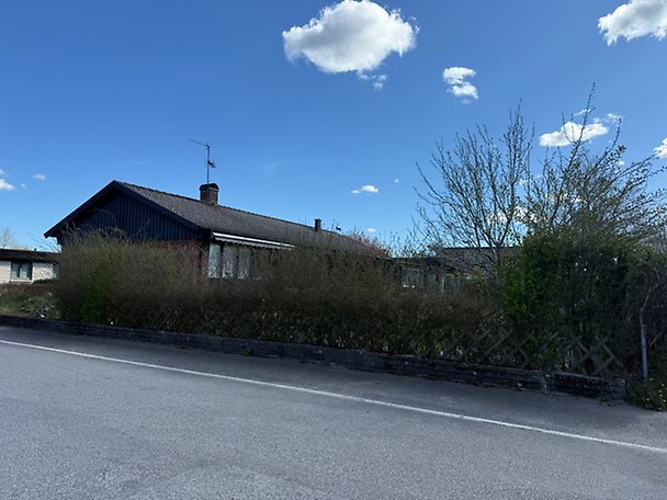 Foto 2 von 7 — Småhusenhet, bebyggd