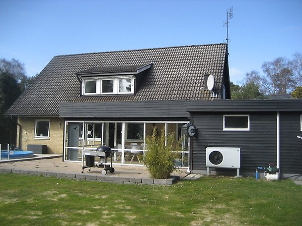 Foto 2 von 7 — Småhusenhet, bebyggd