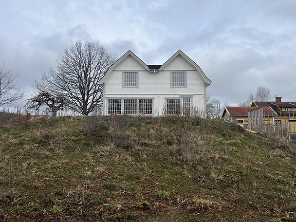 Foto 2 von 15 — Småhusenhet, bebyggd