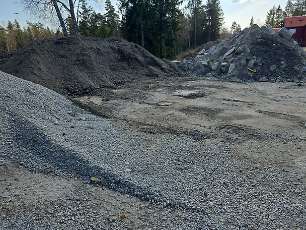 Foto 4 von 6 — Småhusenhet, tomtmark