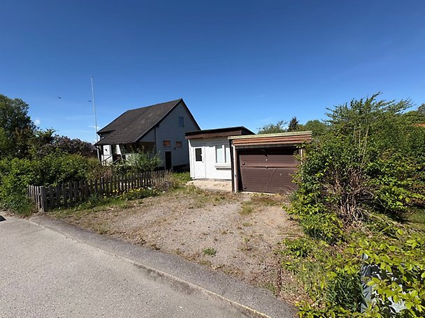 Foto 4 von 7 — Småhusenhet, bebyggd