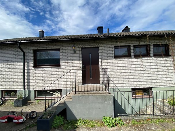 Foto 2 von 4 — Småhusenhet, bebyggd