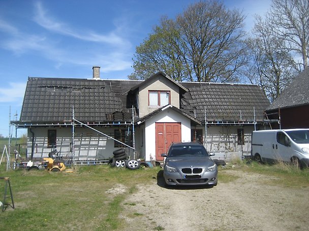 Foto 2 von 9 — Småhusenhet, bebyggd