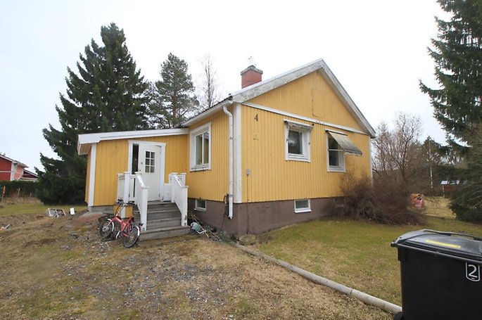 Foto 1 von 17 — Småhusenhet, bebyggd