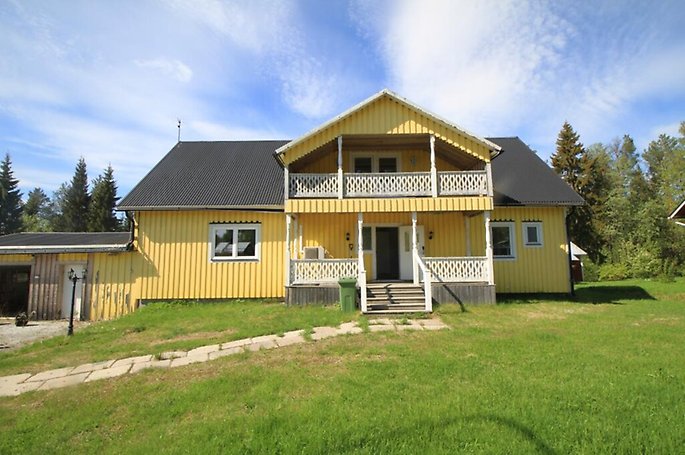 Foto 2 von 19 — Småhusenhet, bebyggd