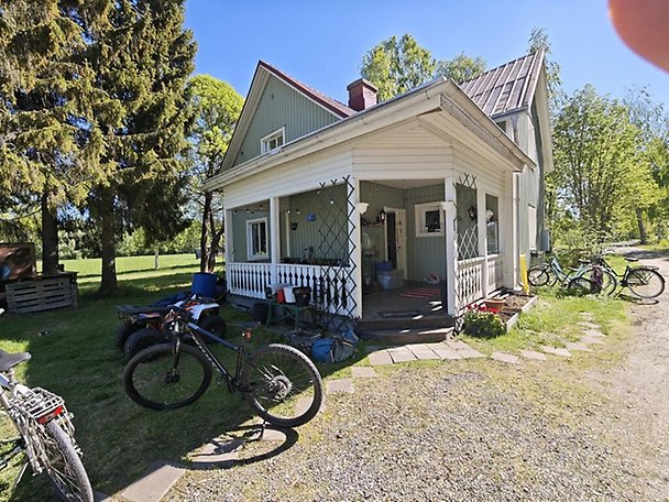 Foto 1 von 27 — Småhusenhet, bebyggd