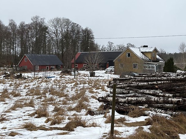 Foto 1 von 12 — Lantbruksenhet, bebyggd