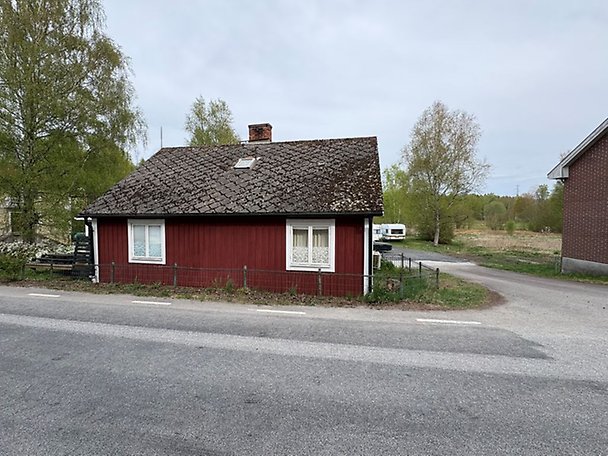 Foto 3 von 7 — Småhusenhet, bebyggd