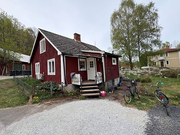 Foto 1 von 7 — Småhusenhet, bebyggd