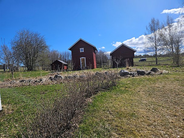 Foto 8 von 12 — Lantbruksenhet, bebyggd (120). Hyreshusenhet, hotell eller restaurangbyggnad (322). Specialenhet, skattefri