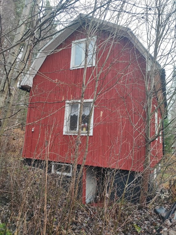 Foto 19 von 19 — Småhusenhet, byggnadsvärde under 50 000 kr