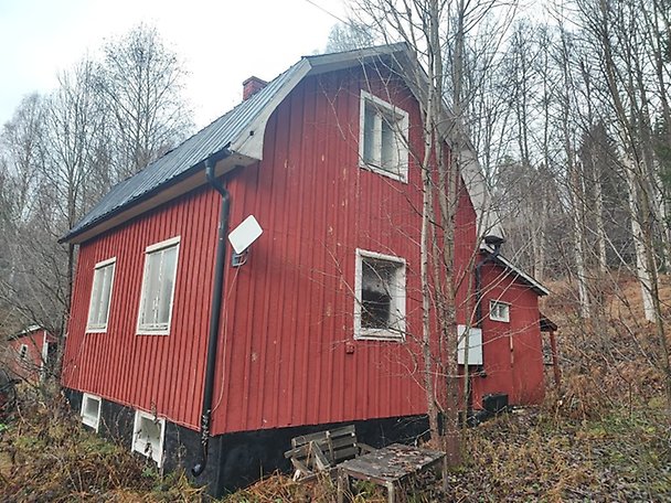 Foto 5 von 19 — Småhusenhet, byggnadsvärde under 50 000 kr