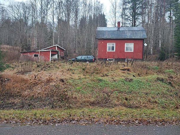 Foto 1 von 19 — Småhusenhet, byggnadsvärde under 50 000 kr