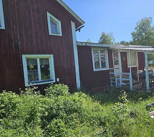 Foto 2 von 7 — Lantbruksenhet, bebyggd