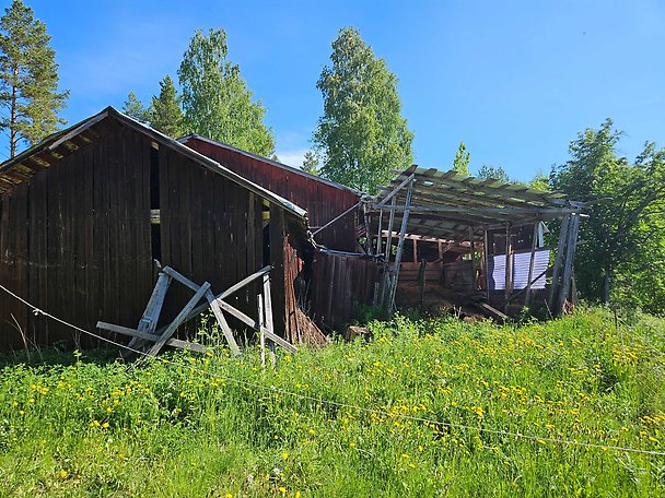 Foto 5 von 7 — Lantbruksenhet, bebyggd
