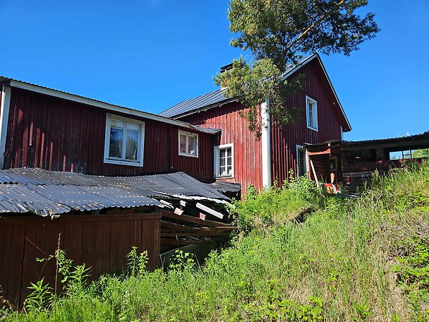 Foto 4 von 7 — Lantbruksenhet, bebyggd