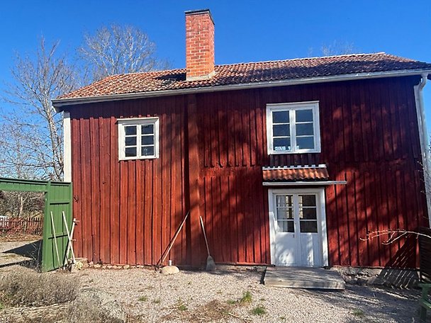 Foto 4 von 6 — Småhusenhet, bebyggd