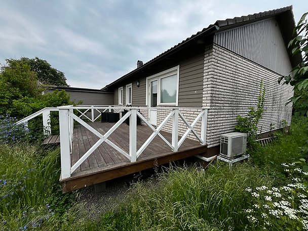 Foto 3 von 4 — Småhusenhet, bebyggd