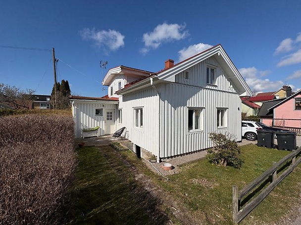 Foto 3 von 4 — Småhusenhet, bebyggd