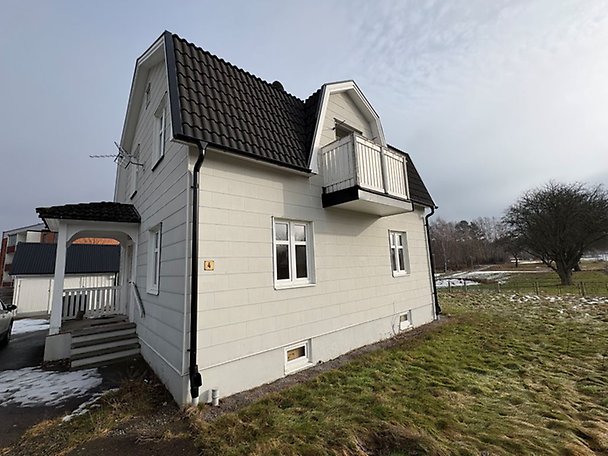 Foto 3 von 3 — Småhusenhet, bebyggd