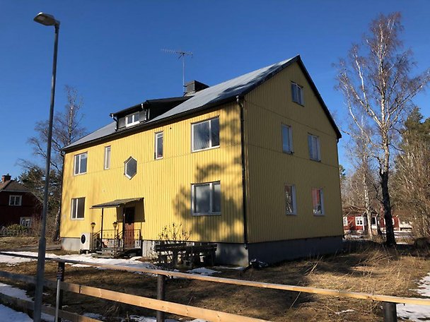 Foto 2 von 6 — Hyreshusenhet, bostäder