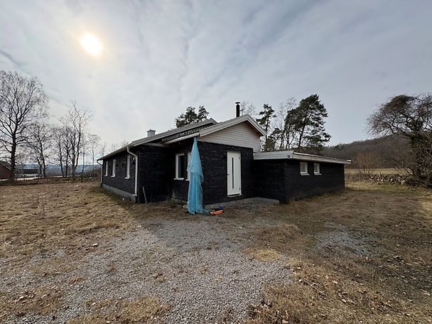 Foto 3 von 4 — Småhusenhet, bebyggd