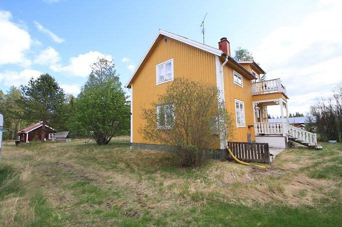 Foto 3 von 8 — Småhusenhet, bebyggd