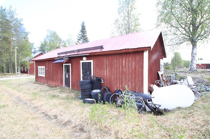 Foto 7 von 8 — Småhusenhet, bebyggd