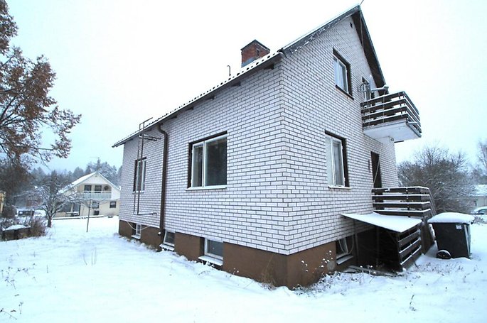 Foto 2 von 18 — Småhusenhet, bebyggd