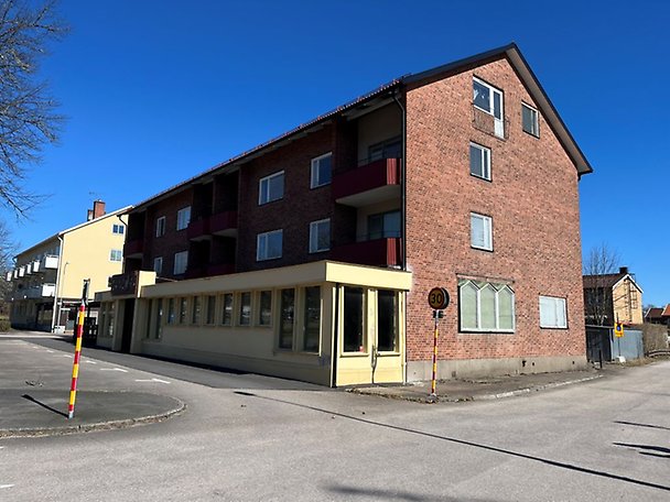Foto 2 von 3 — Hyreshusenhet, bostäder och lokaler