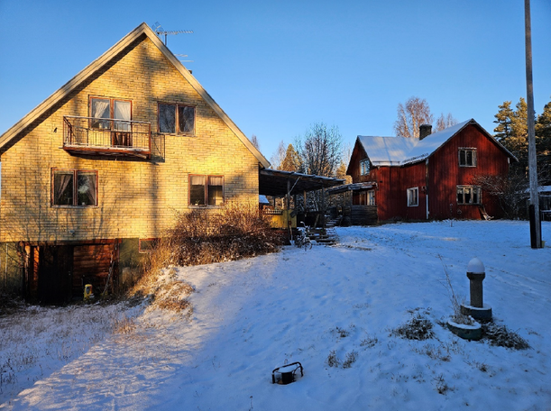 Foto 1 von 12 — Lantbruksenhet, bebyggd