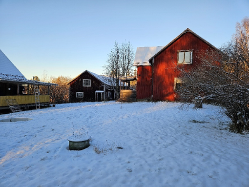 Foto 9 von 12 — Lantbruksenhet, bebyggd