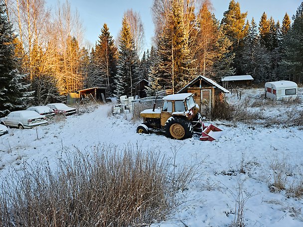 Foto 3 von 12 — Lantbruksenhet, bebyggd