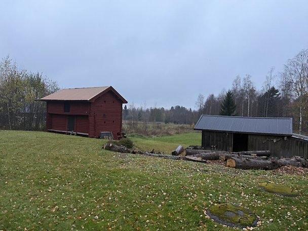 Foto 7 von 8 — Småhusenhet, bebyggd