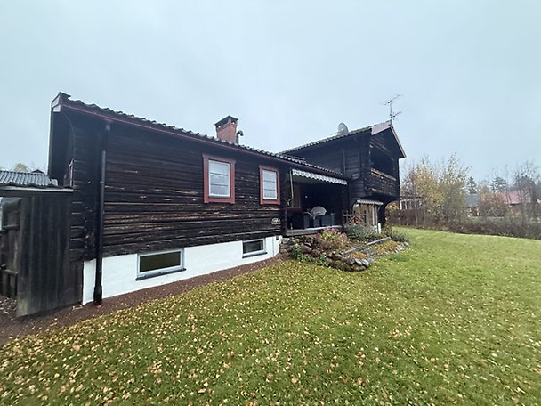 Foto 3 von 8 — Småhusenhet, bebyggd