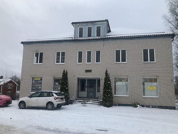 Foto 1 von 3 — Hyreshusenhet, bostäder och lokaler