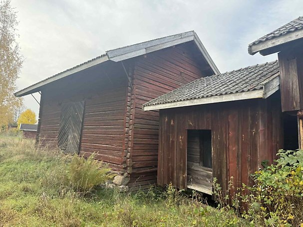 Foto 5 von 7 — Lantbruksenhet, bebyggd