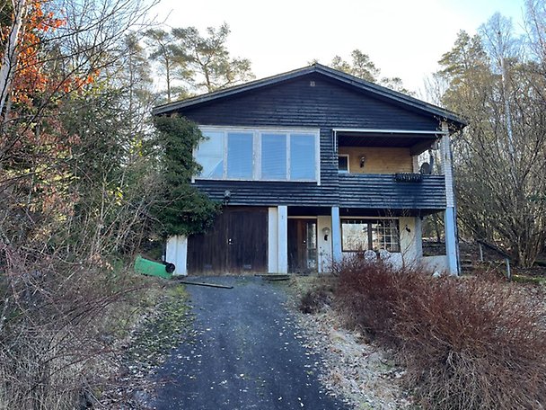 Foto 1 von 3 — Småhusenhet, bebyggd