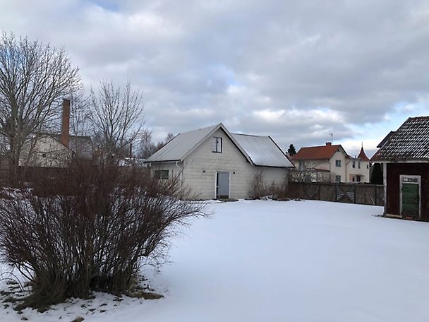 Foto 3 von 6 — Hyreshusenhet bostäder och lokaler