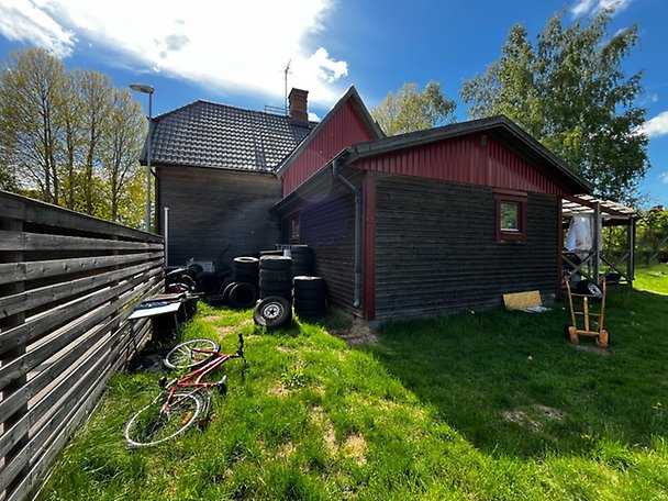 Foto 3 von 5 — Småhusenhet, bebyggd