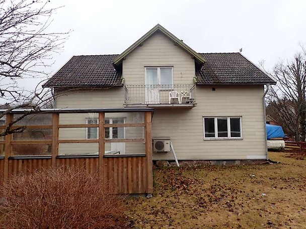 Foto 4 von 9 — Småhusenhet, bebyggd