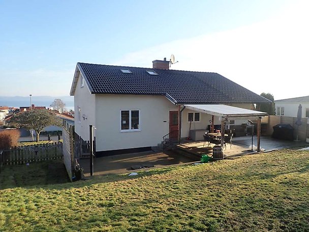 Foto 1 von 11 — Småhusenhet, bebyggd
