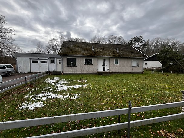 Foto 1 von 4 — Småhusenhet, bebyggd