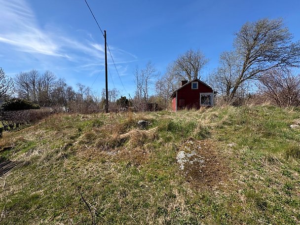 Foto 5 von 5 — Småhusenhet, byggnadsvärde under 50 000 kr